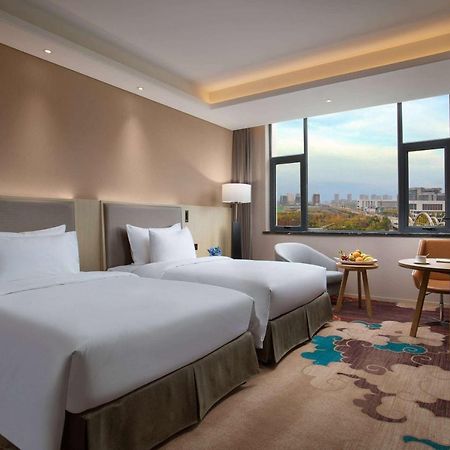 Ramada Wyndham Zhengzhou Xinzheng Ξενοδοχείο Xinzheng  Εξωτερικό φωτογραφία